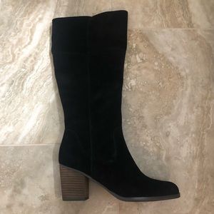 Crown Vintage Unicorn Boot in Black Size 9.5